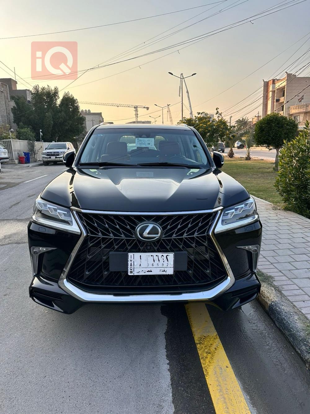 Lexus LX